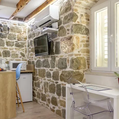 Studio Central Split דירה