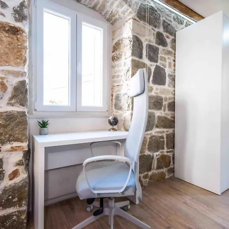 Appartement Studio Central Split *